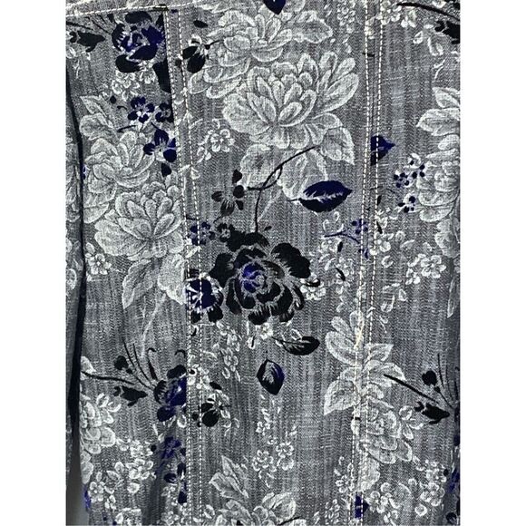 Analogy Women's Floral Velvet Button Front Blazer Jacket Gray Black Small NWOT - Picture 9 of 9